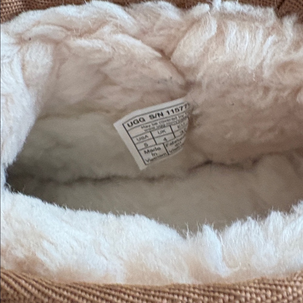 UGG Women's Tan Ankle Booties - Picture 4 of 6